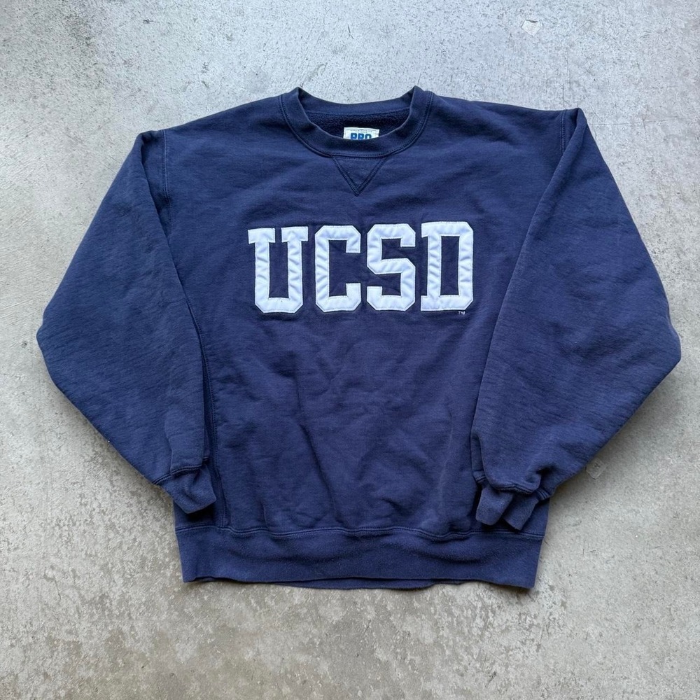 Vintage 90s Russell Athletics UCSD College Athletics Spellout School Campus